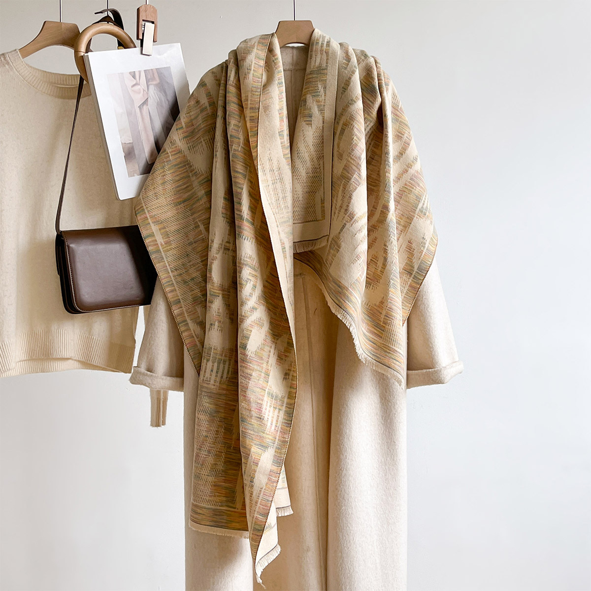 Pashmina Wrap Large - 女性用イミテーションカシミヤスカーフ フリンジ付き 厚手 暖かいショール リバーシブル 冬用プリントスカーフ