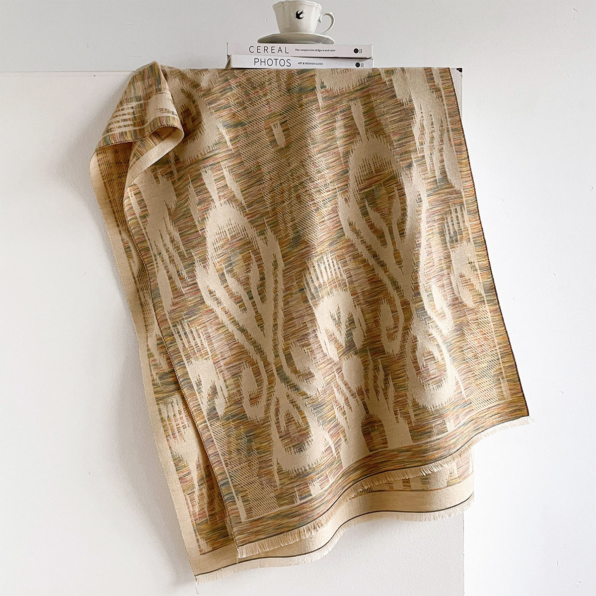 女性用イミテーションカシミヤスカーフ フリンジ付き 厚手 暖 - Pashmina Wrap Large のレビューと価格