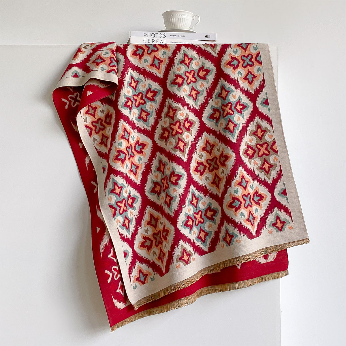 女性用リバーシブルイミテーションカシミヤスカーフ 冬用 厚手 - Woven Scarf Blanket のレビューと価格