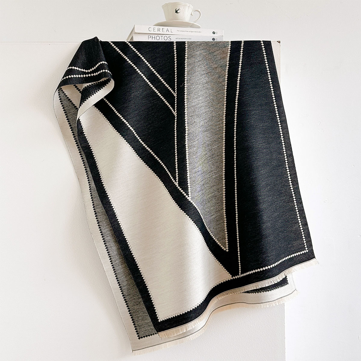 女性用イミテーションカシミヤスカーフ フリンジ付き 厚手 暖 - Pashmina Wrap Large のレビューと価格