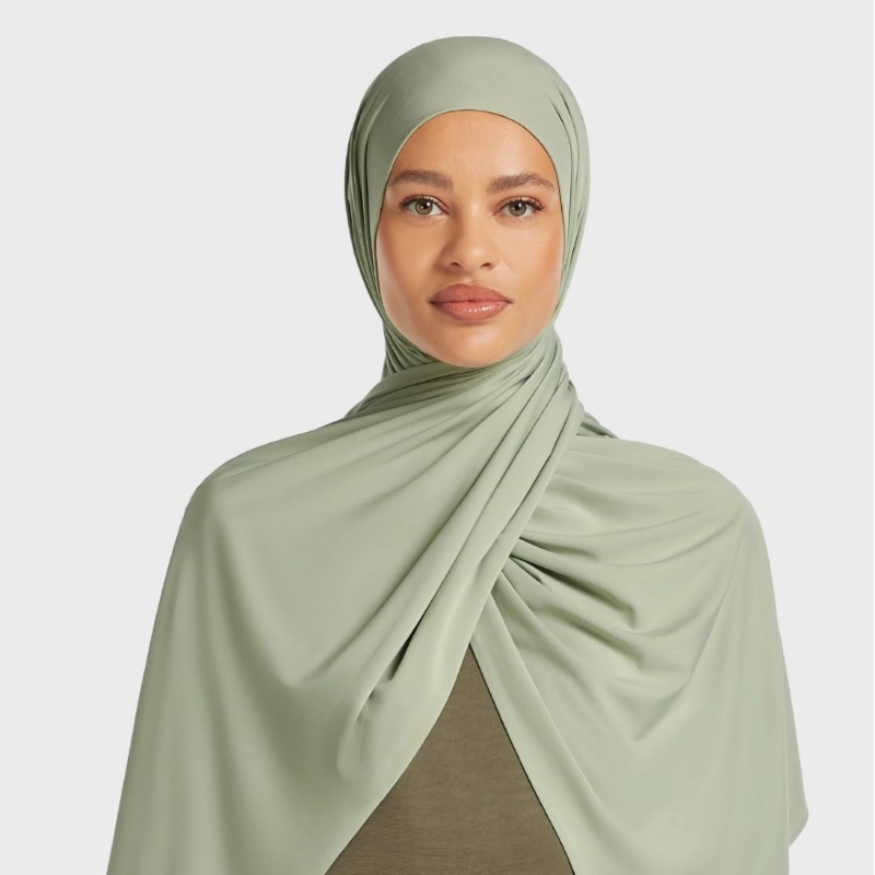 E2プレミアムリキッドジャージーヒジャブスカーフショールマレ - Bandana Cotton のレビューと価格